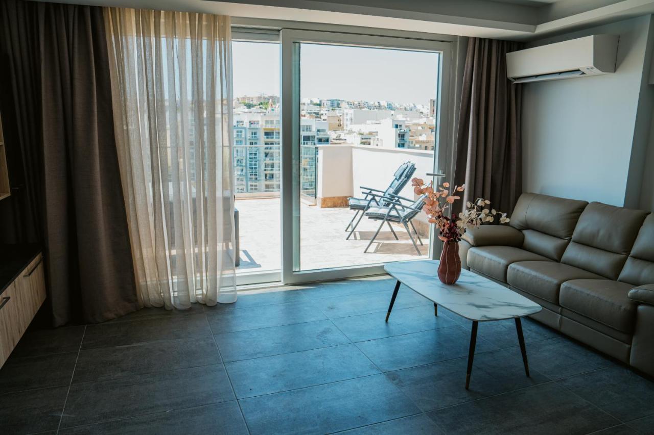 Apartamento 86 Spinola Bay San Julián Exterior foto