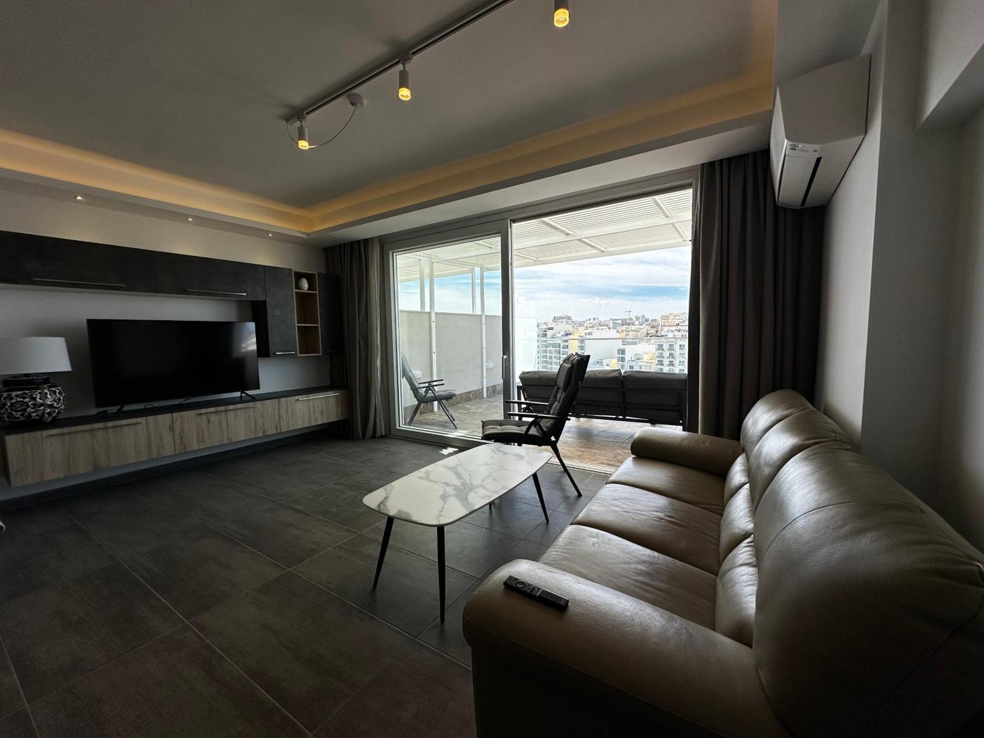 Apartamento 86 Spinola Bay San Julián Exterior foto
