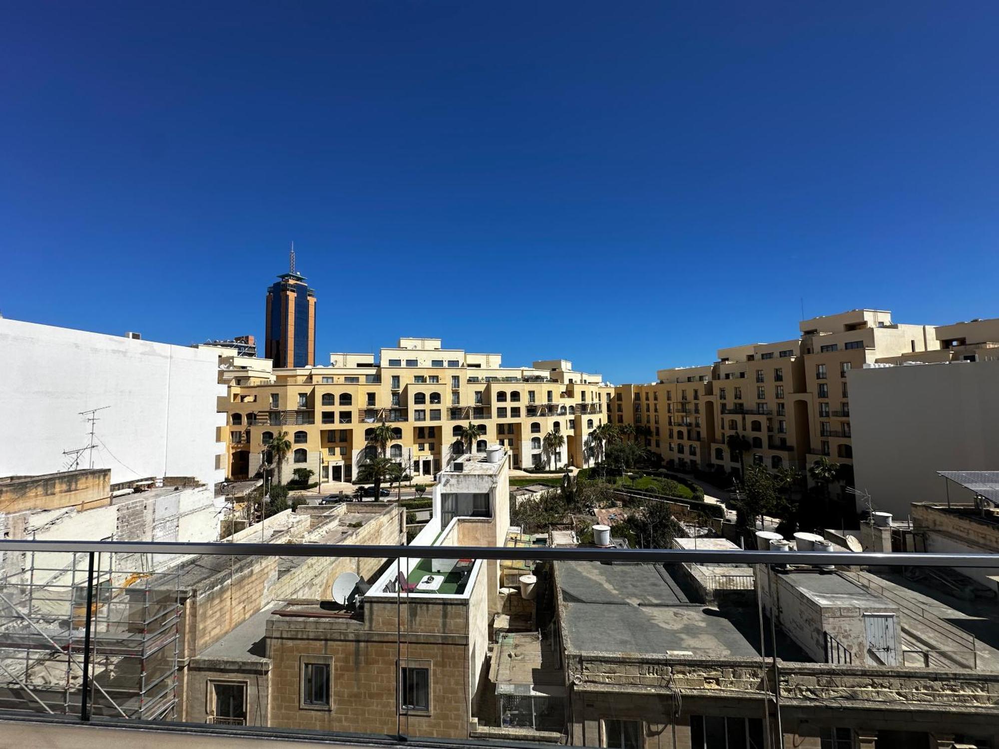 Apartamento 86 Spinola Bay San Julián Exterior foto