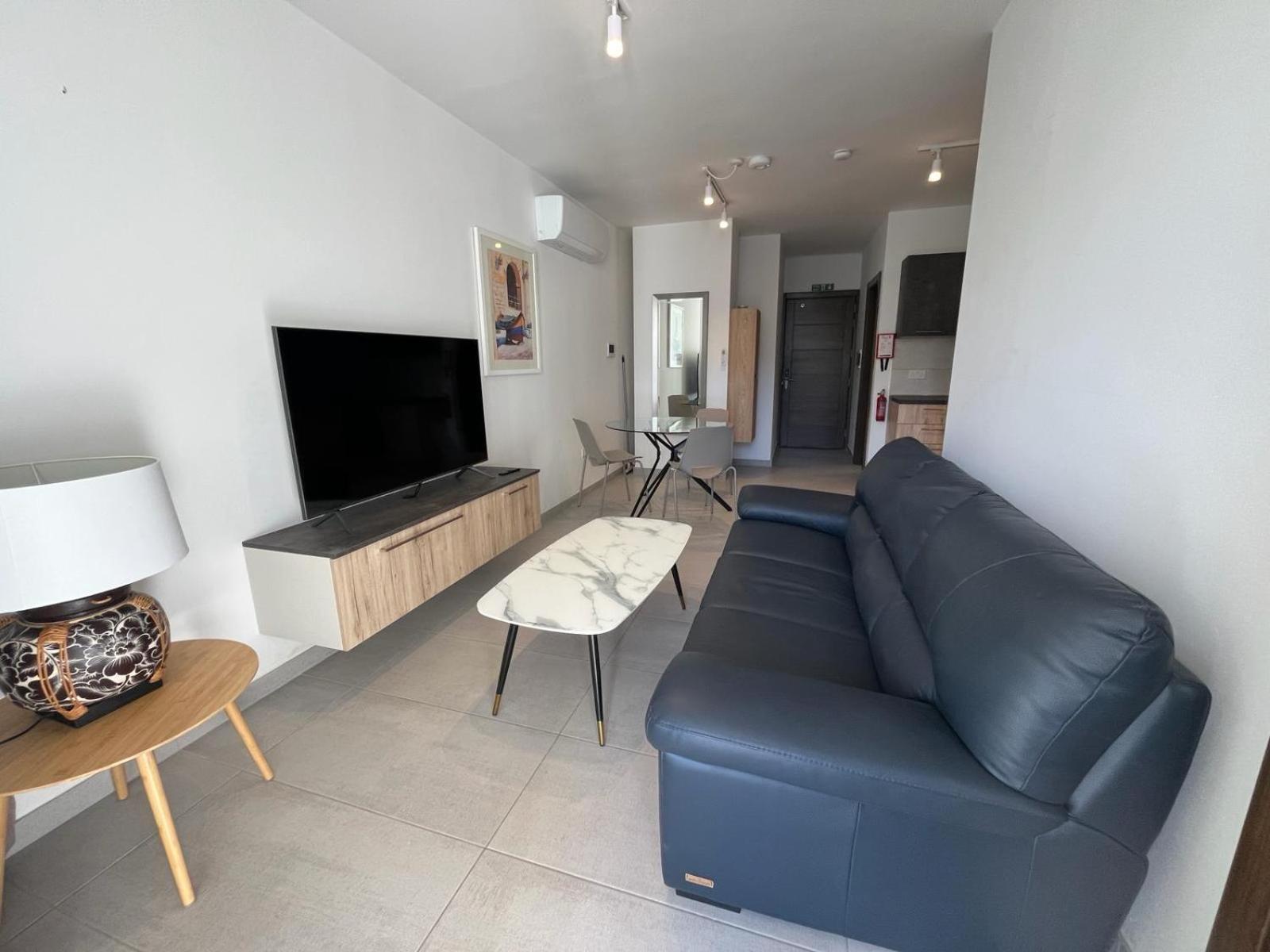 Apartamento 86 Spinola Bay San Julián Habitación foto