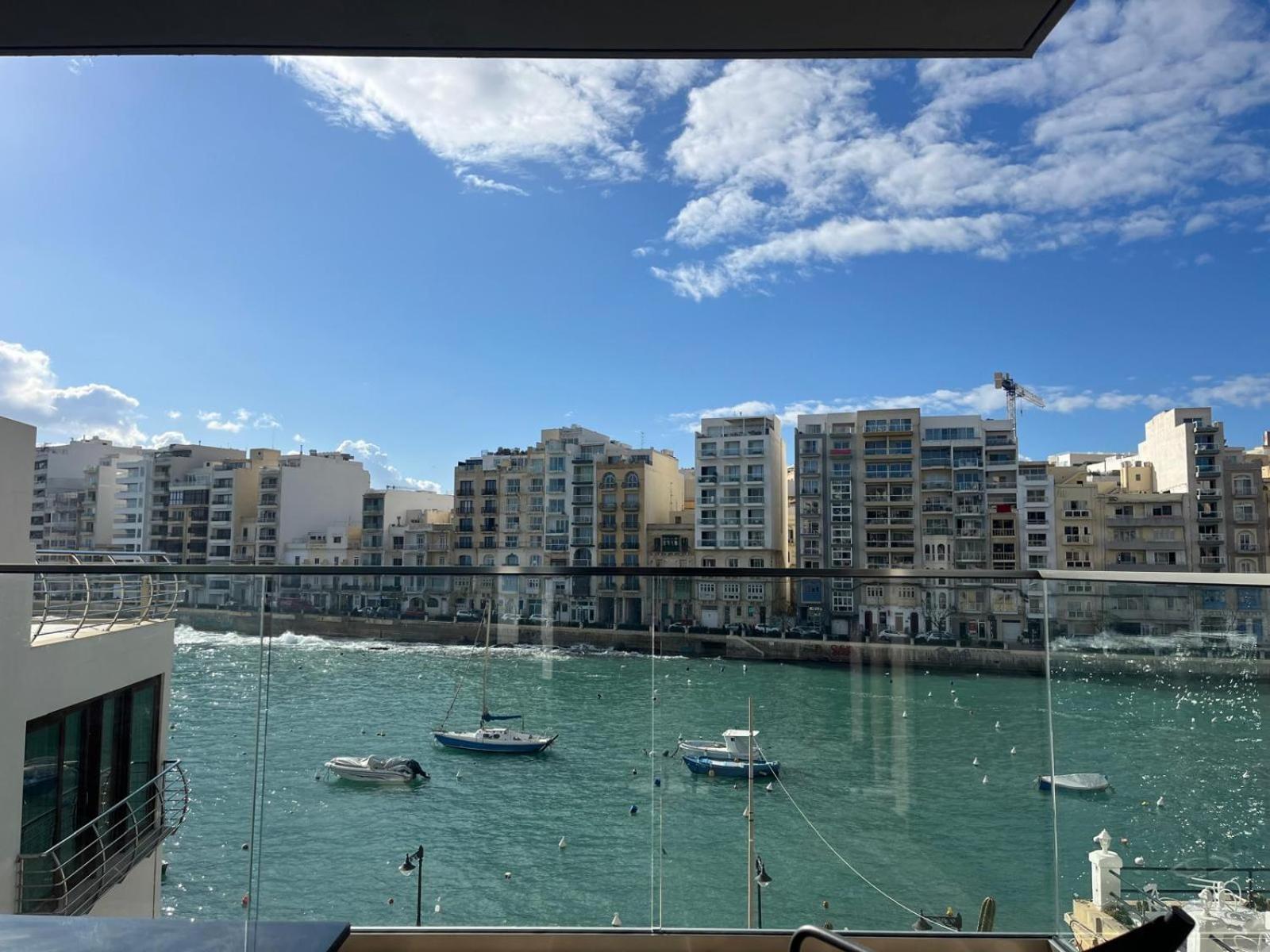 Apartamento 86 Spinola Bay San Julián Habitación foto
